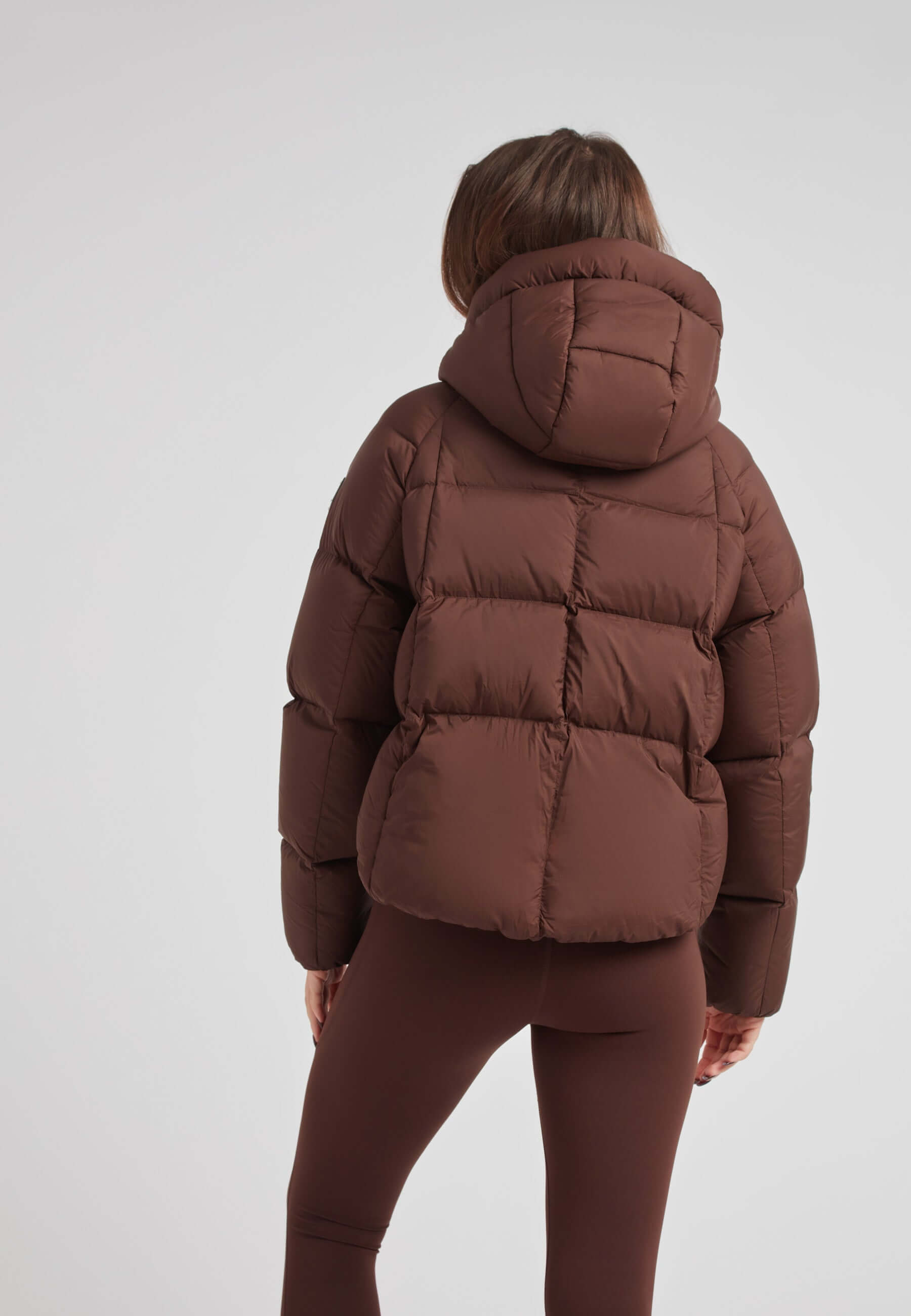 Short Puffer Jacket Women - Cloud Crop Down Puffer Mocha – JACK1T