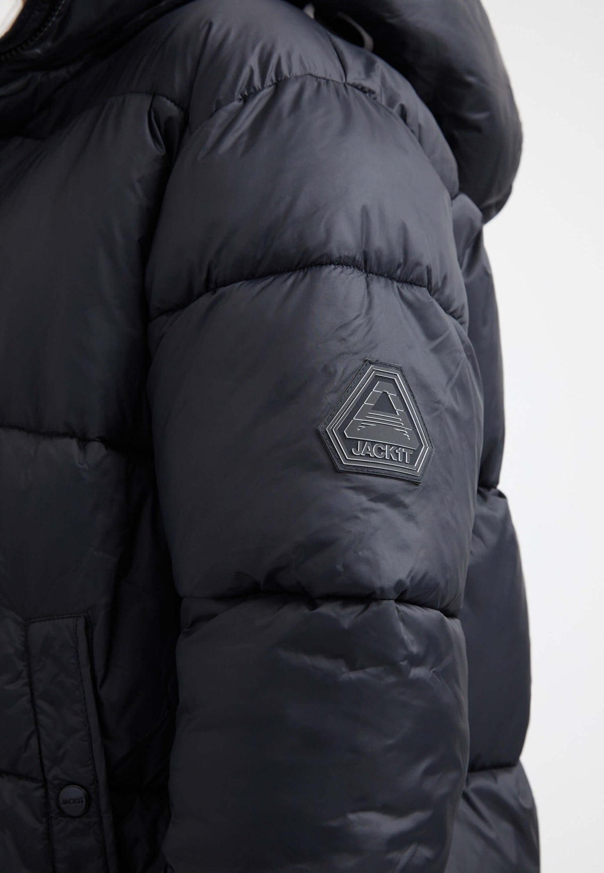Helio Ultra Long Black detail shot by JACK1T