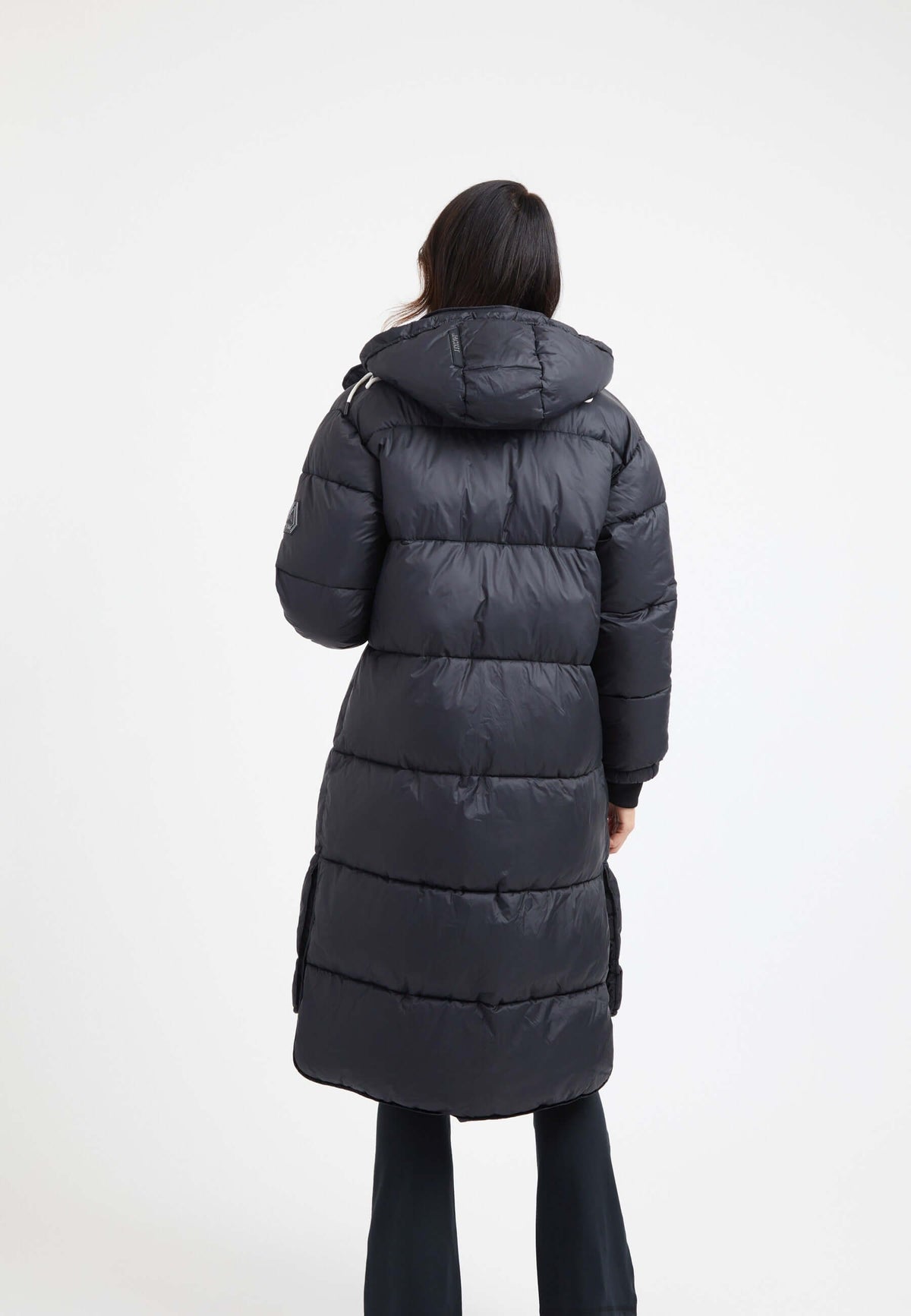 Helio Ultra Long Black on model back view by JACK1T