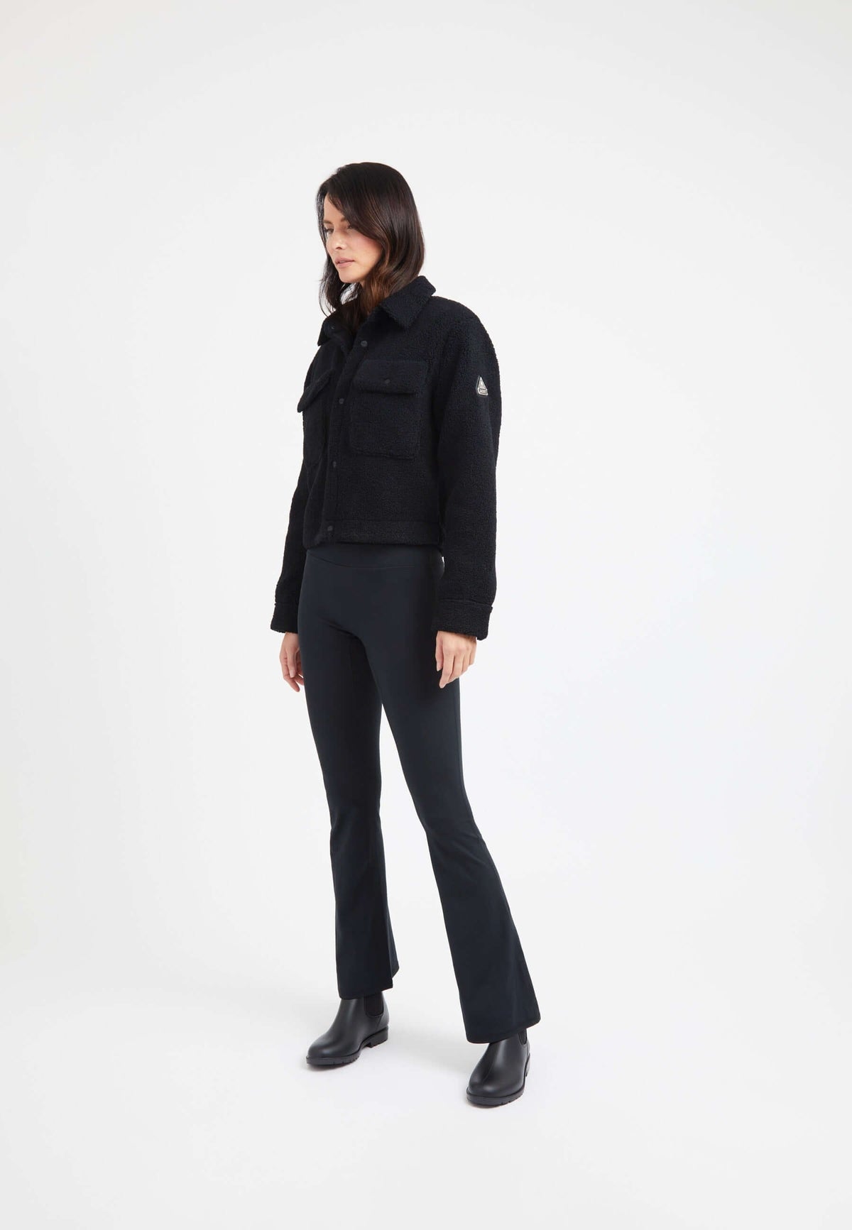 Cropped Sherpa Shirt Jacket Black on model detail by JACK1T