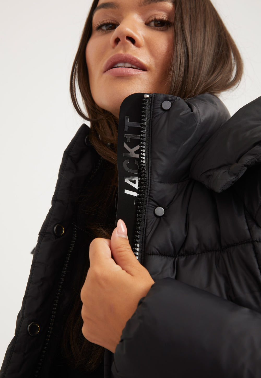 Cloud Prime Jacket Black detail shot by JACK1T