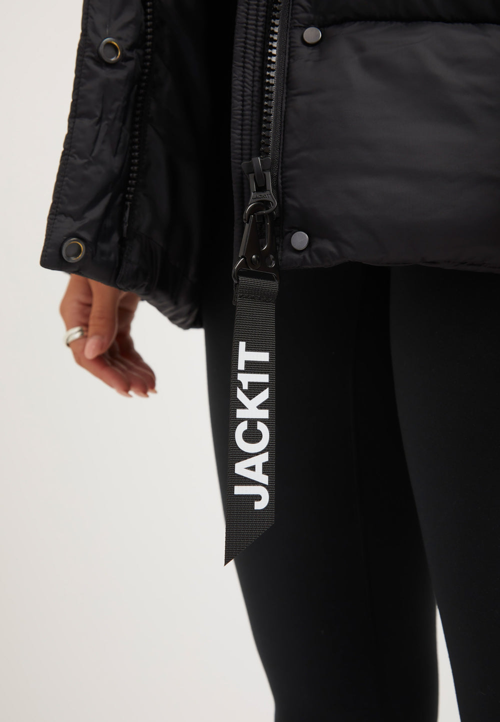 Cloud Prime Jacket Black detail shot by JACK1T