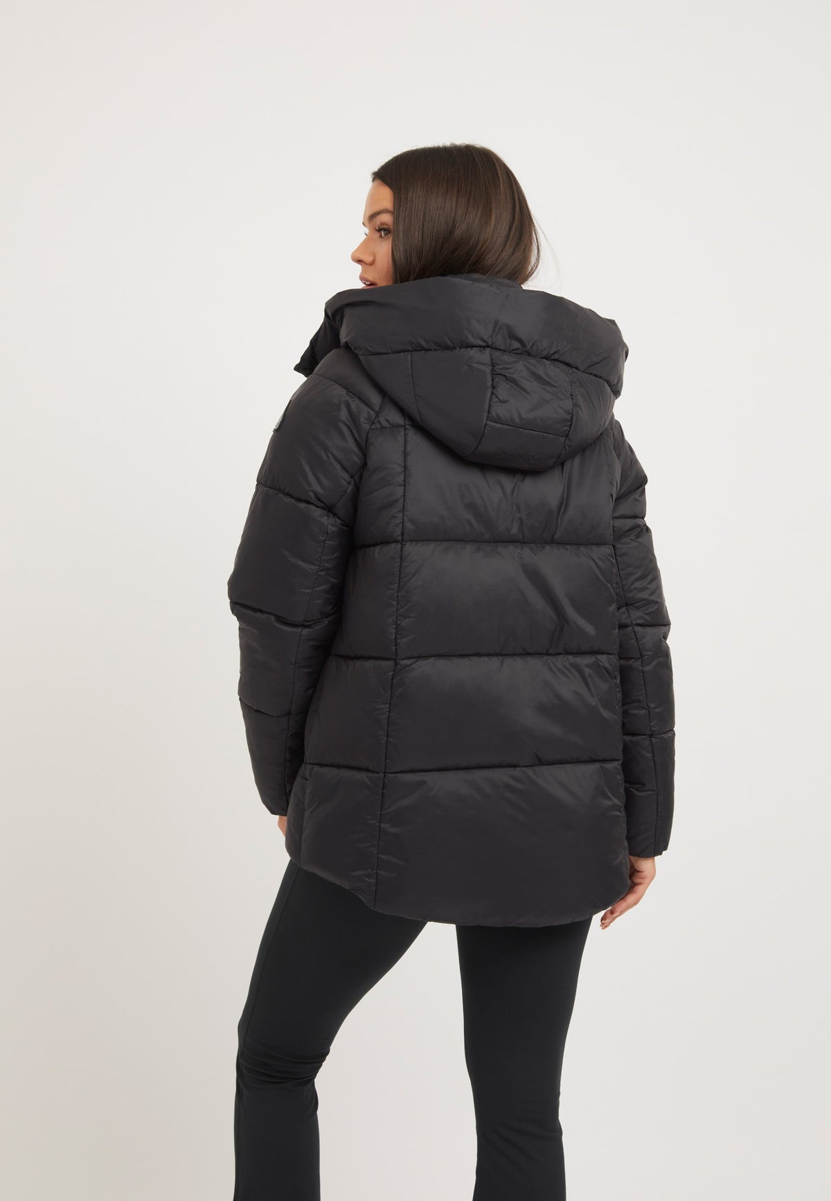 Cloud Prime Jacket Black on model full length by JACK1T
