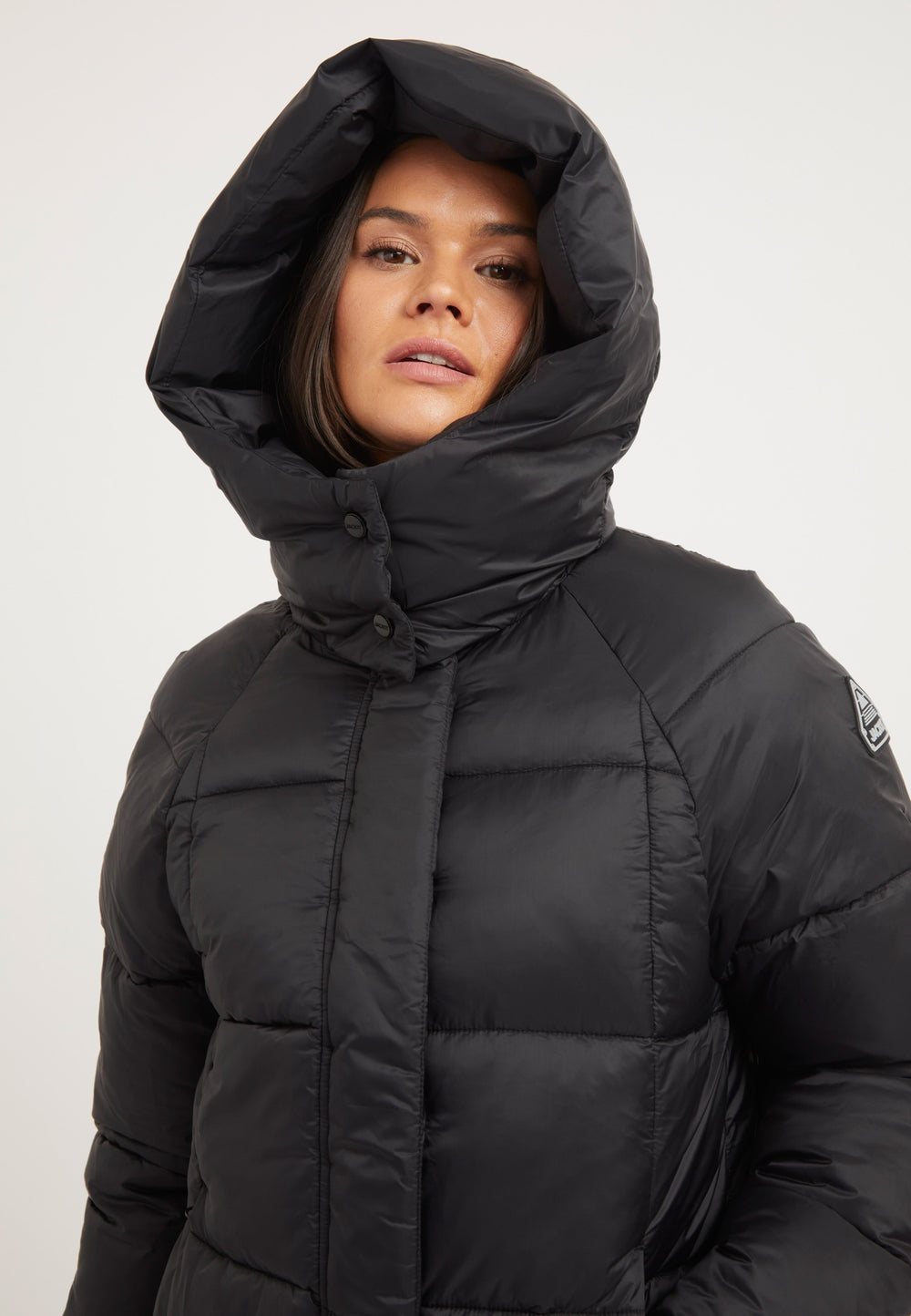 Cloud Prime Jacket Black styled shot by JACK1T