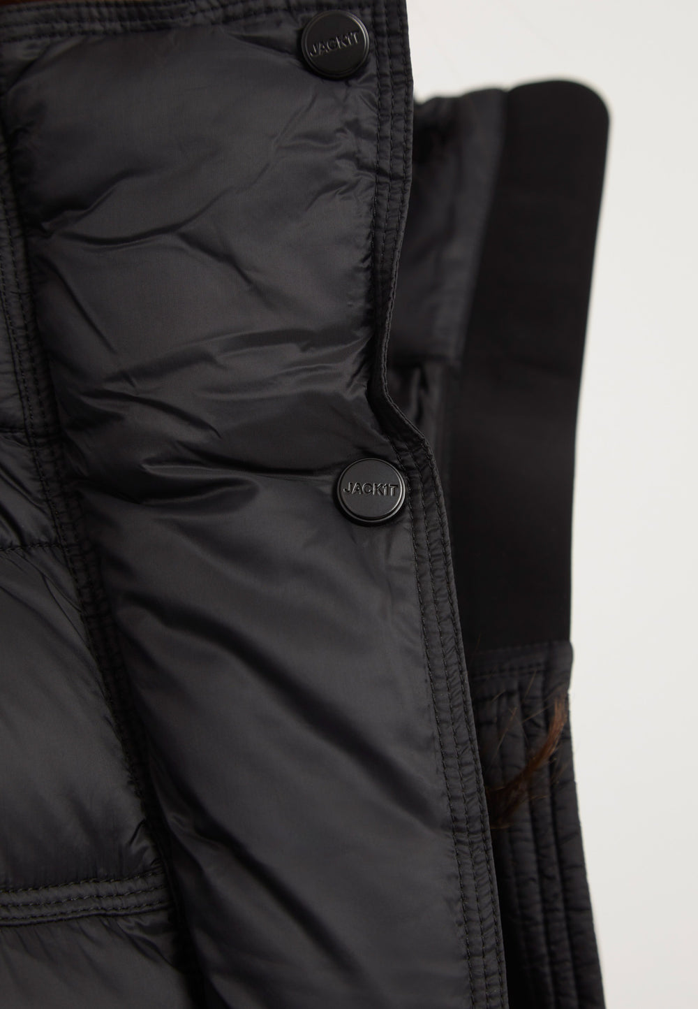 Cloud Boss Jacket Black detail shot by JACK1T