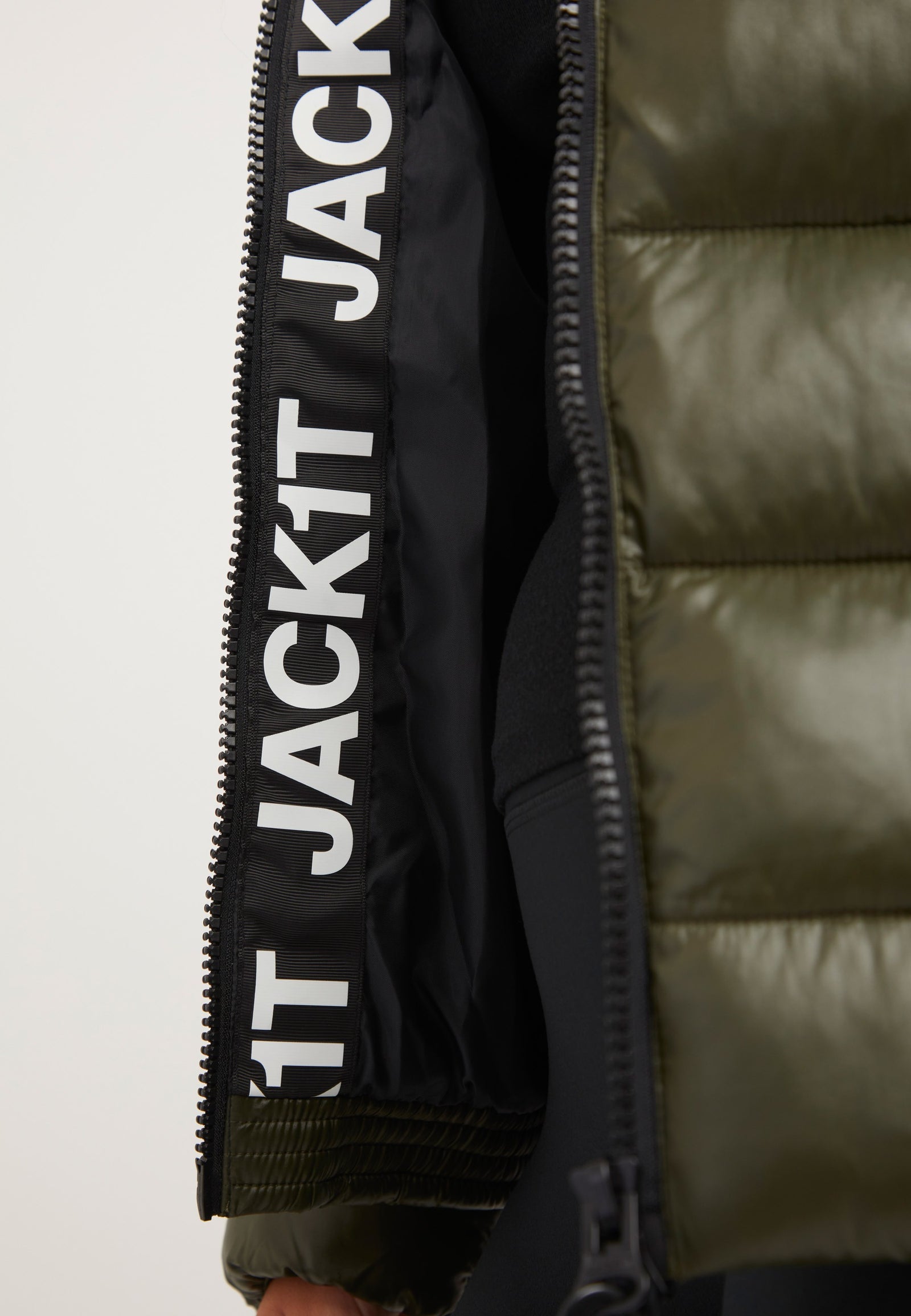 R3D Slick Racer Jacket Olive detail shot by JACK1T