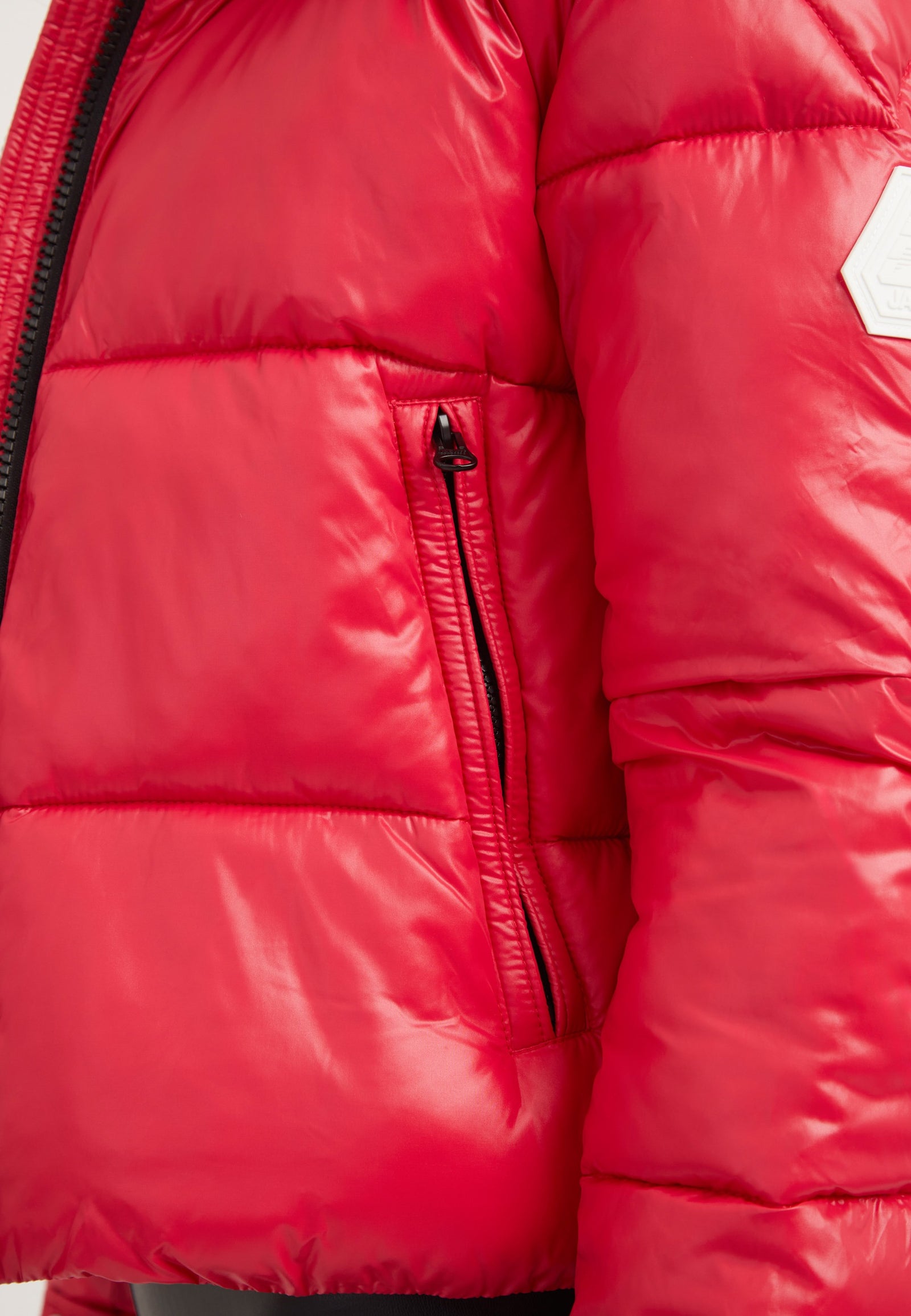 EZ Racer Slick Hood Jacket Pink detail shot by JACK1T