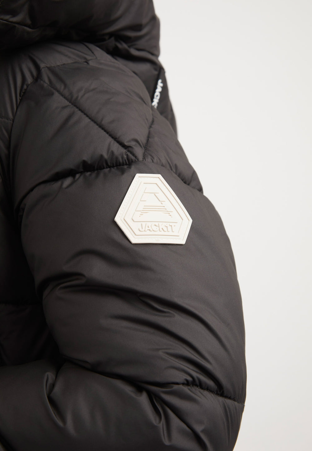 EZ Racer Hood Jacket Matt Black detail shot by JACK1T