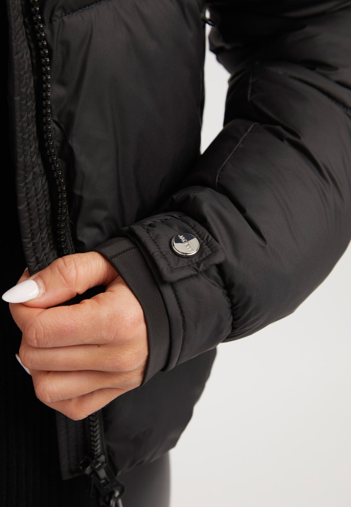 EZ Racer Hood Matt Jacket Black/Cherry Red detail shot by JACK1T