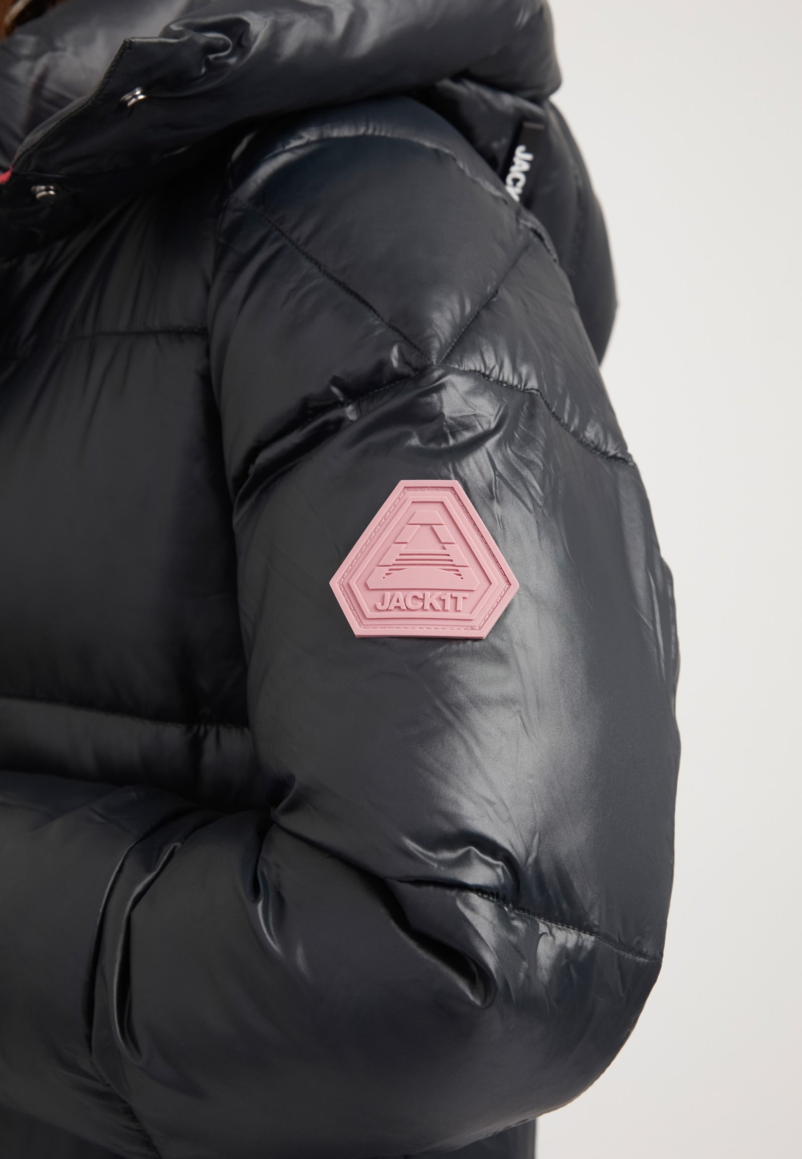 EZ Slick Ultra Long Coat Black/Pink detail shot by JACK1T