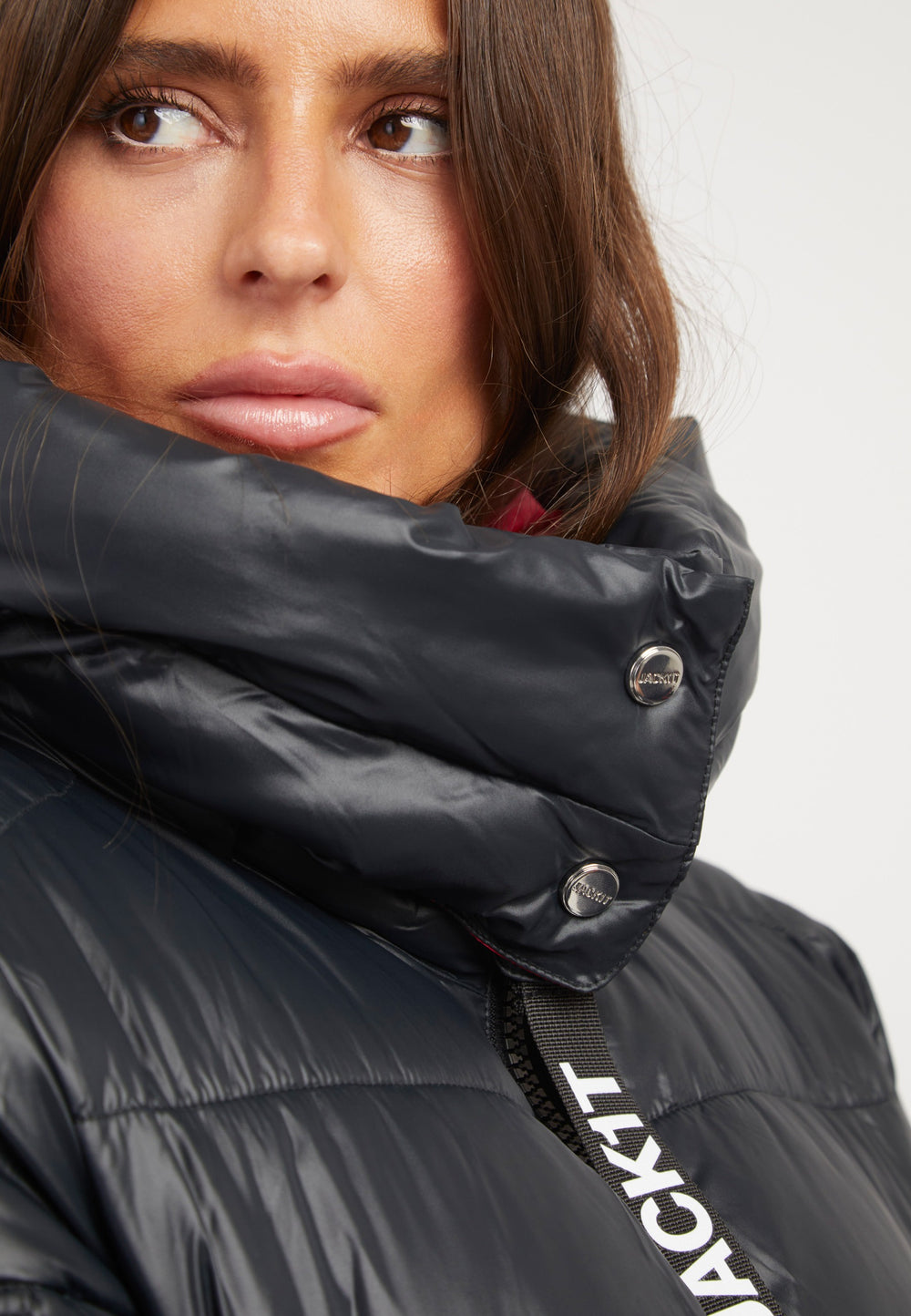 EZ Slick Ultra Long Coat Black/Pink detail shot by JACK1T