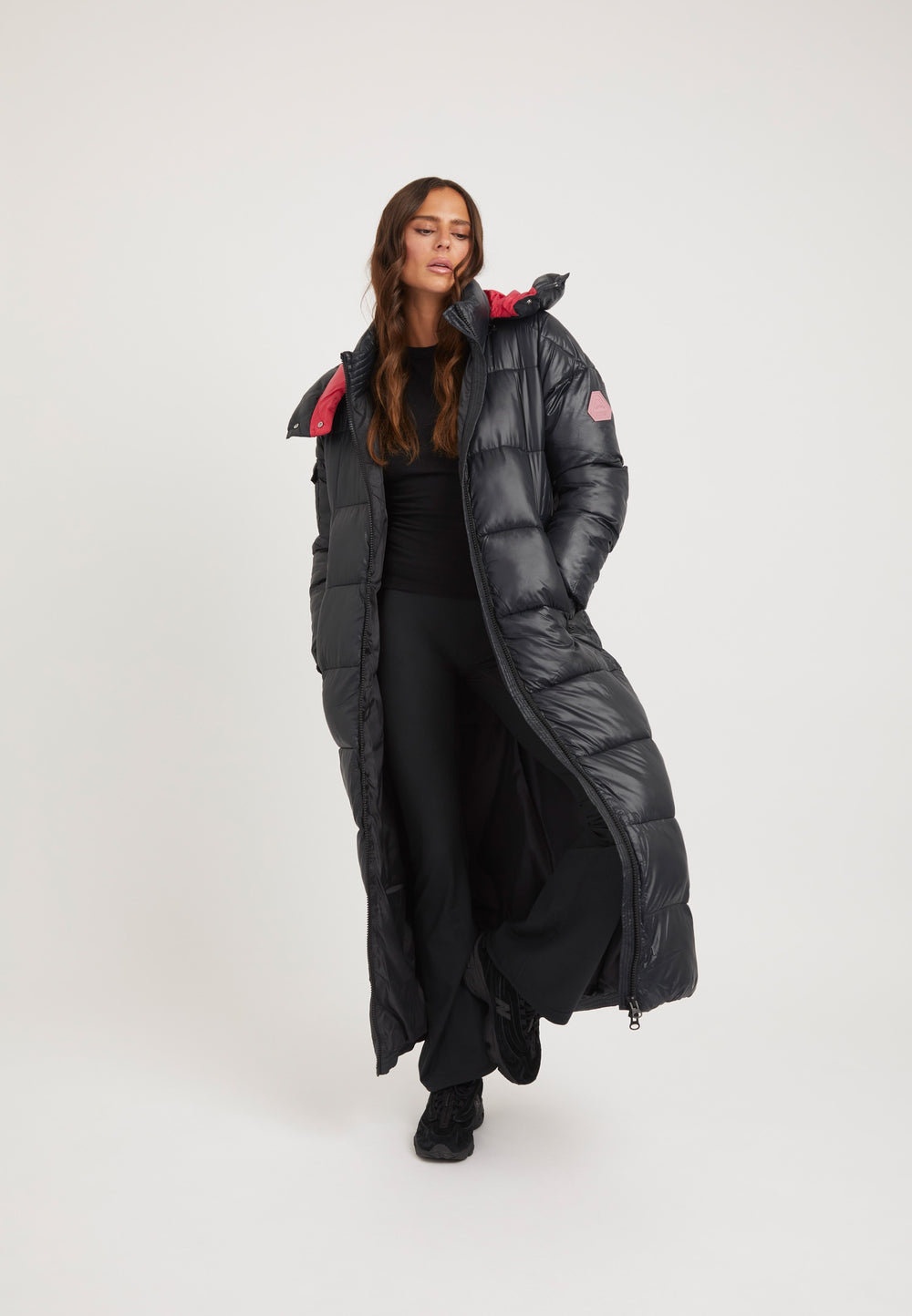EZ Slick Ultra Long Coat Black/Pink on model detail by JACK1T