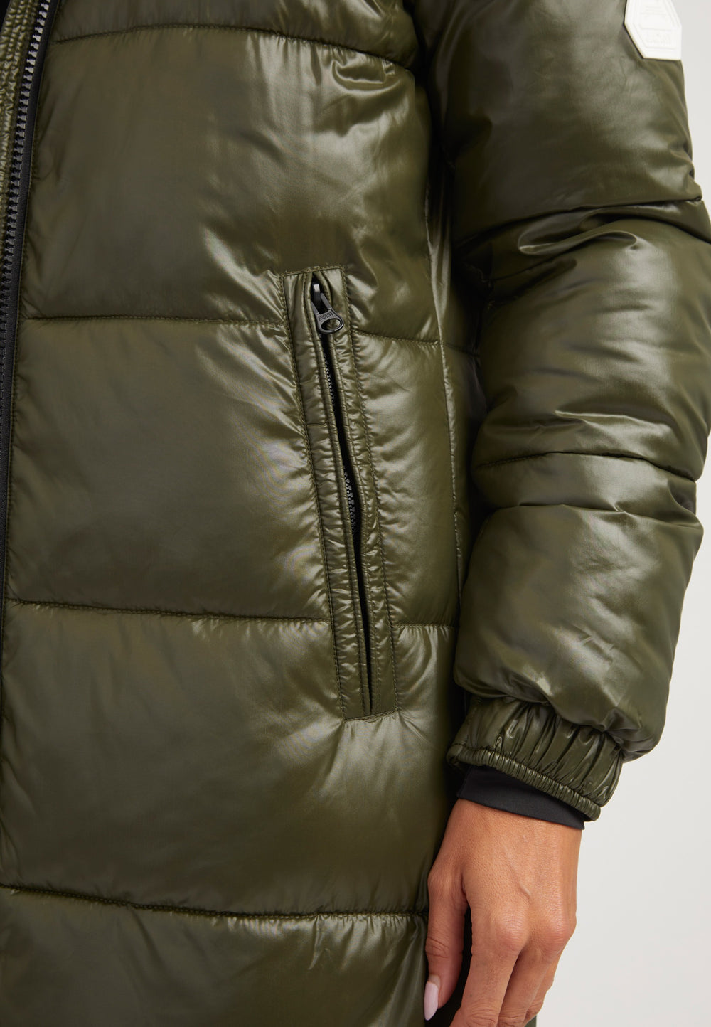 EZ Slick Ultra Long Coat Olive detail shot by JACK1T