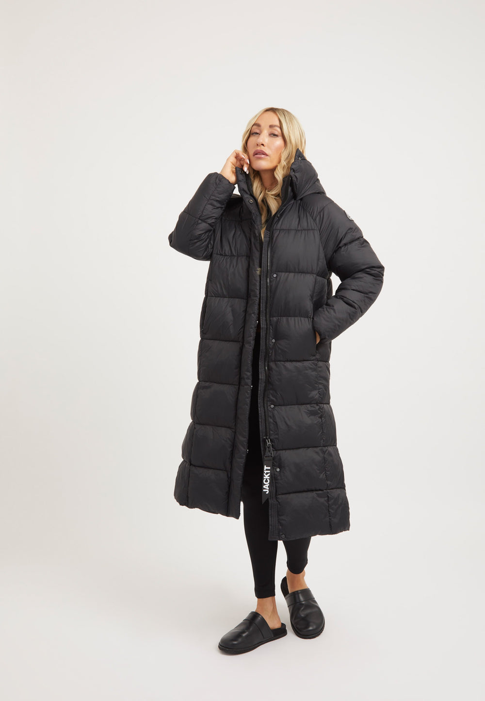 Cloud Boss Coat Black on model detail by JACK1T