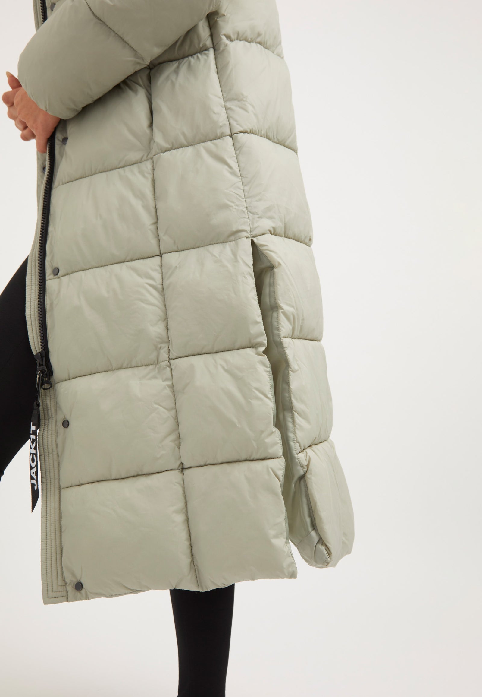 Cloud Boss Coat Sage detail shot by JACK1T