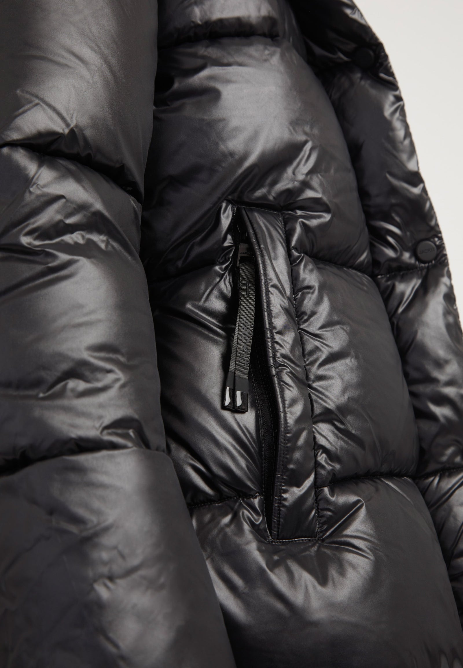 EZ Colonia Jacket Black detail shot by JACK1T