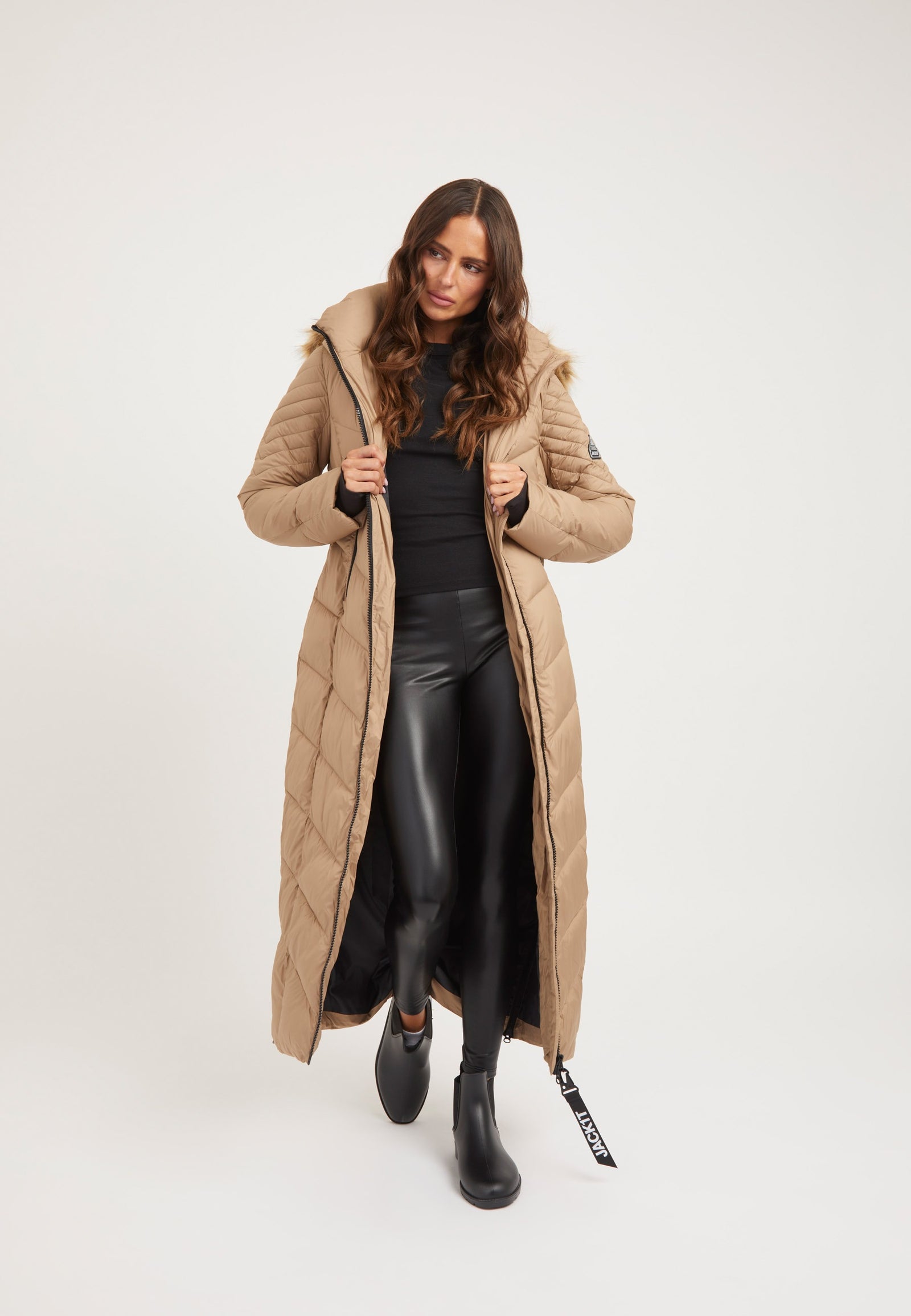 Vector Coat Mink on model detail by JACK1T