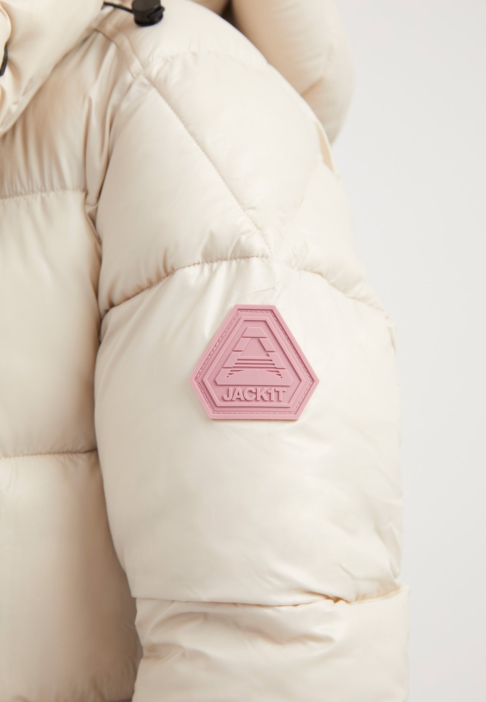 EZ Belted Coat Stone detail shot by JACK1T