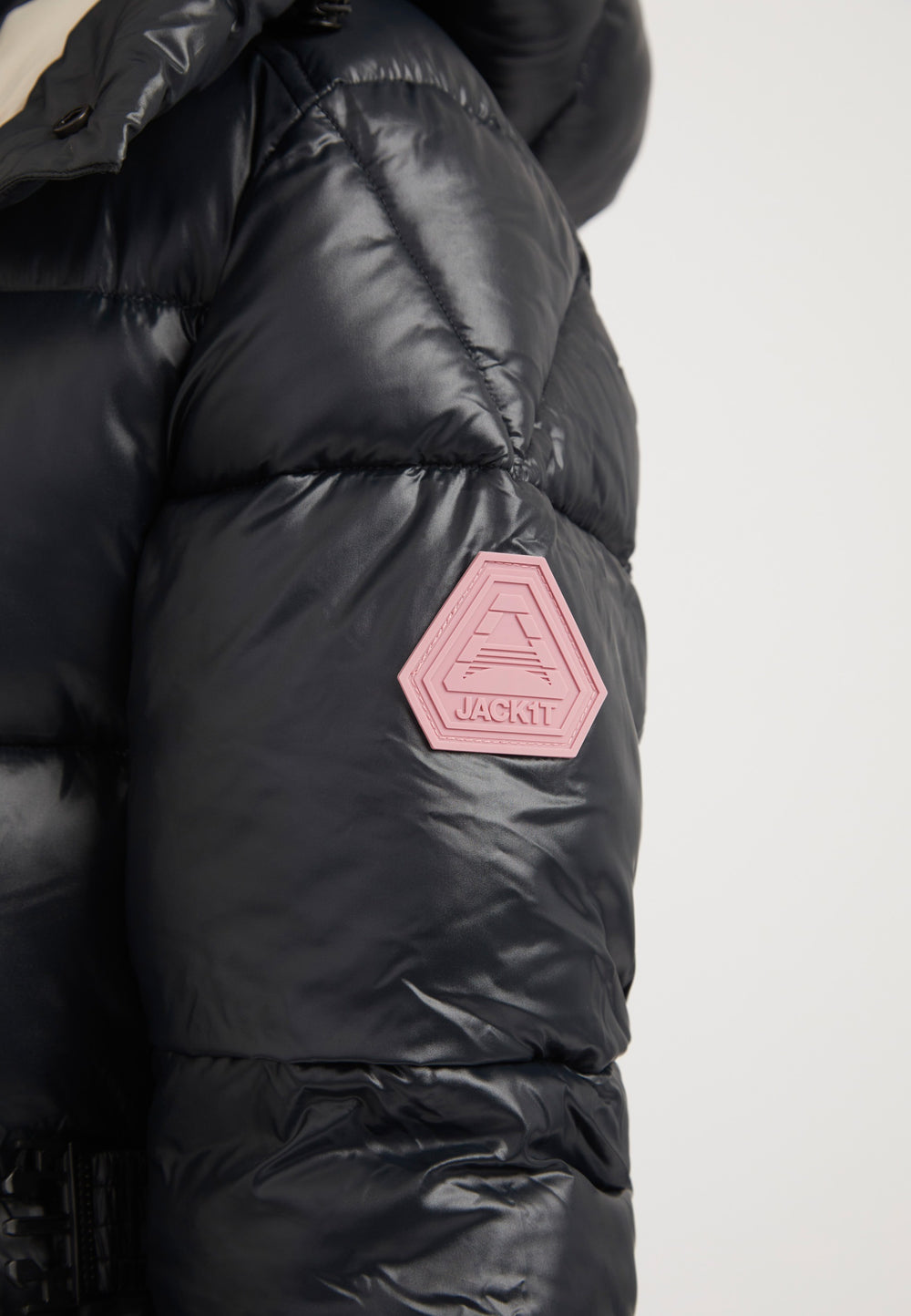 EZ Belted Coat Black/Stone detail shot by JACK1T