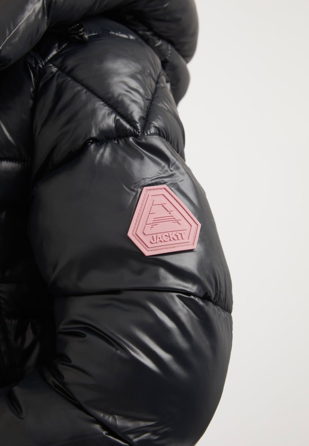EZ Box Crop Jacket Black detail shot by JACK1T