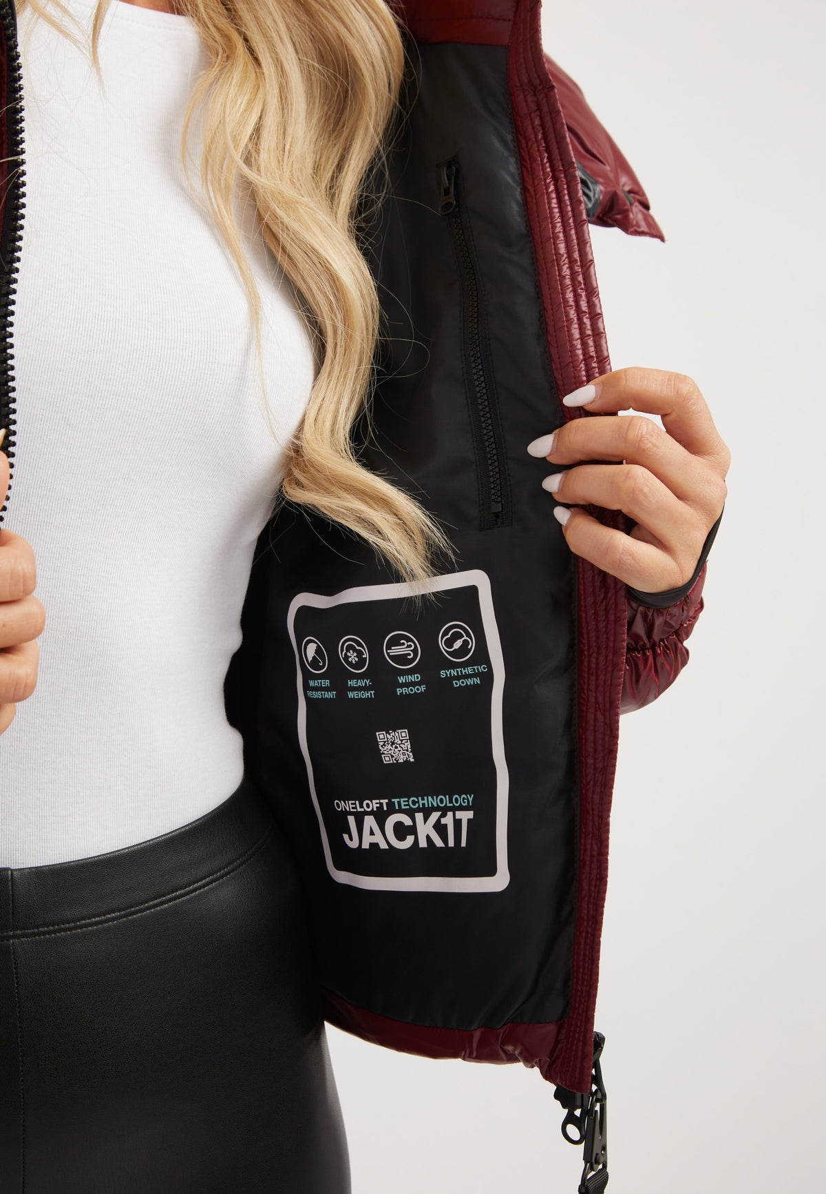 EZ Box Crop Jacket Dark Cranberry detail shot by JACK1T