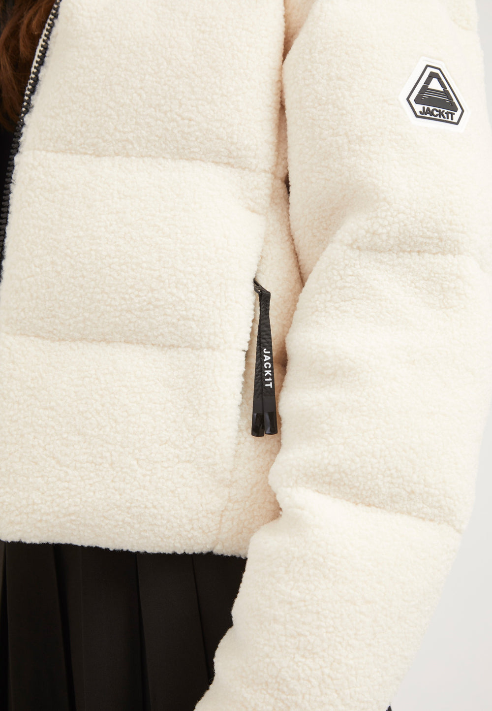 EZ Sherpa Cropped Jacket Ecru detail shot by JACK1T