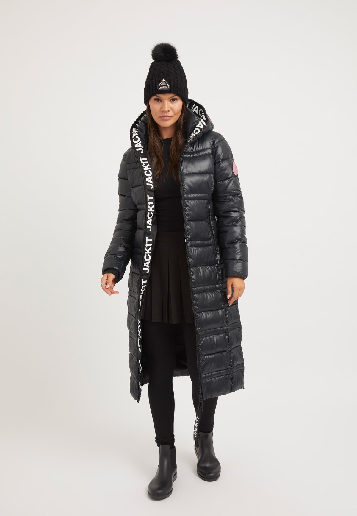 R4D Extra Long Straight Baffle Coat Black on model detail by JACK1T