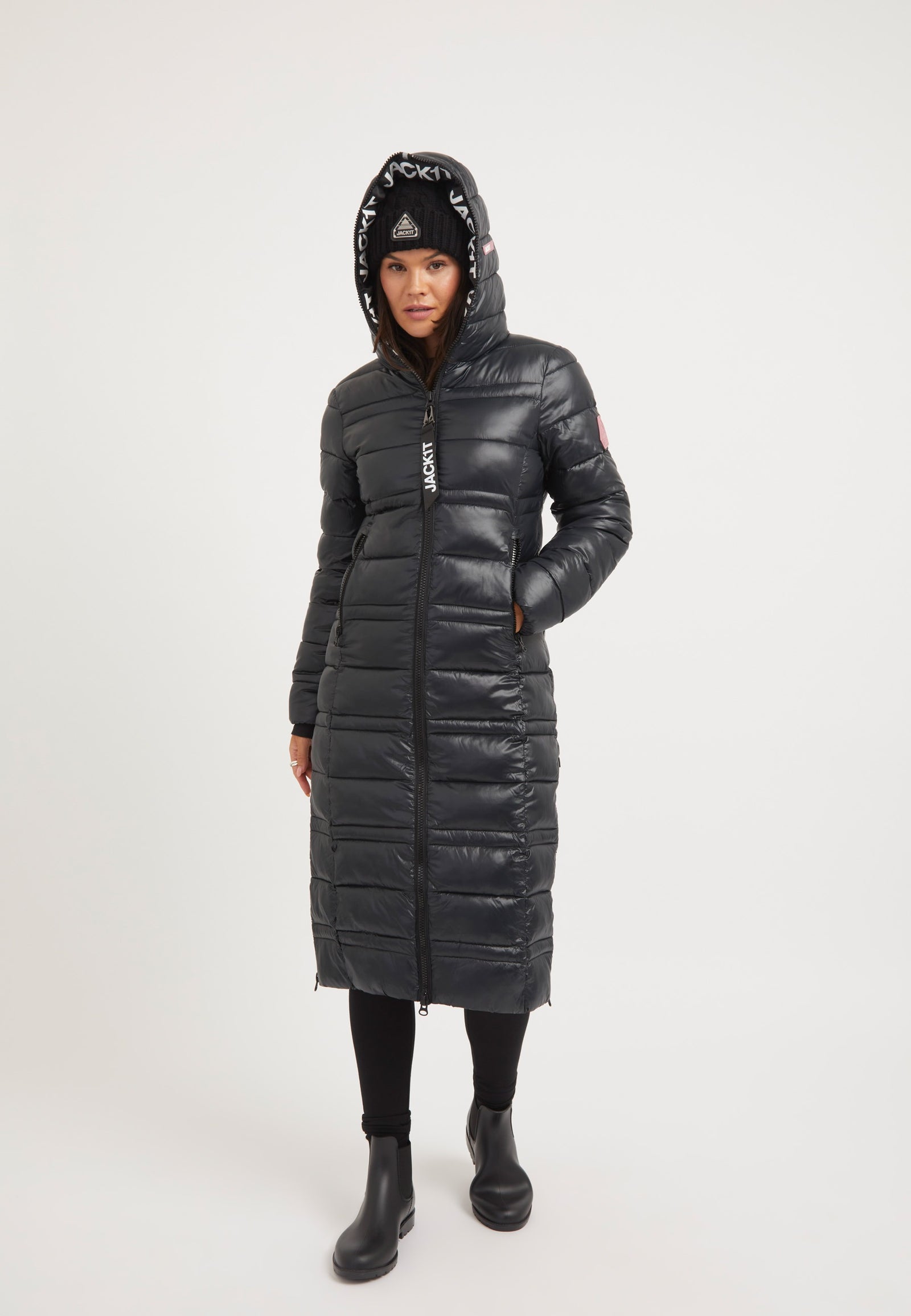 R4D Extra Long Straight Baffle Coat Black styled shot by JACK1T